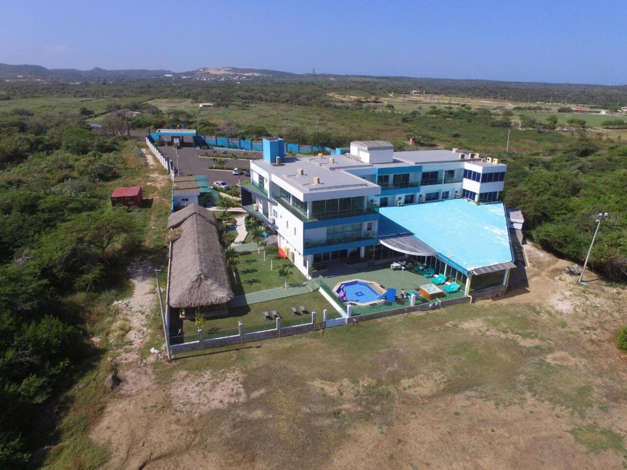 Hotel Campestre El Cisne Barranquilla  Esterno foto